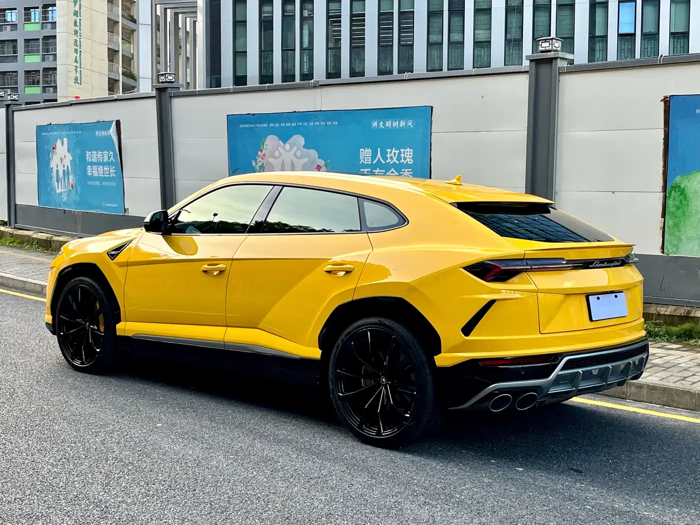 Lamborghini Urus 2021 4.0T V8 фото 4