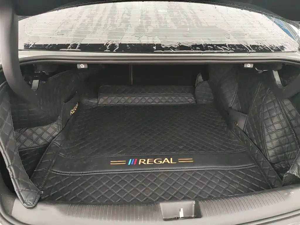 BUICK REGAL