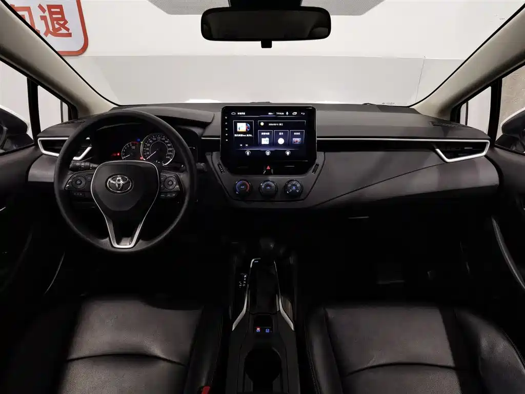 Toyota Corolla 2019 1.2T S-CVT GL Pioneer Edition фото 5
