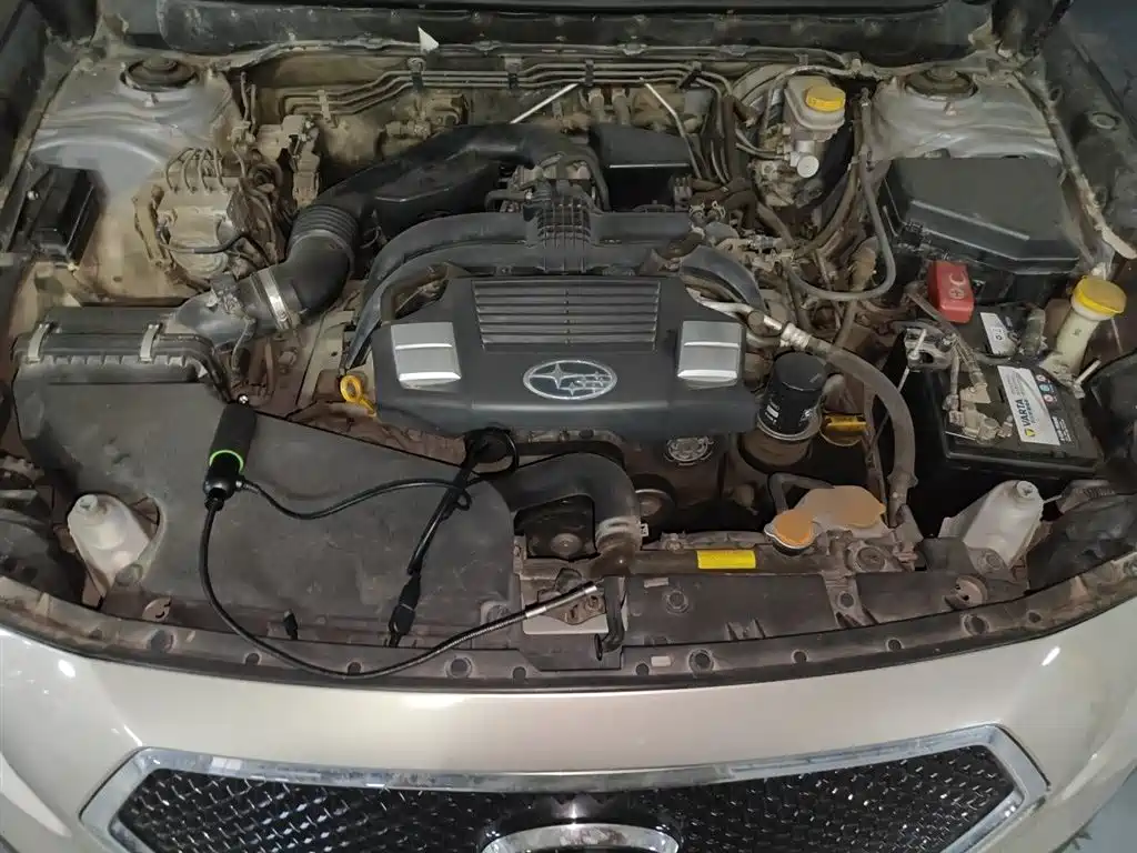 Subaru Outback 2015 2.5i Luxury Navigation Edition фото 11