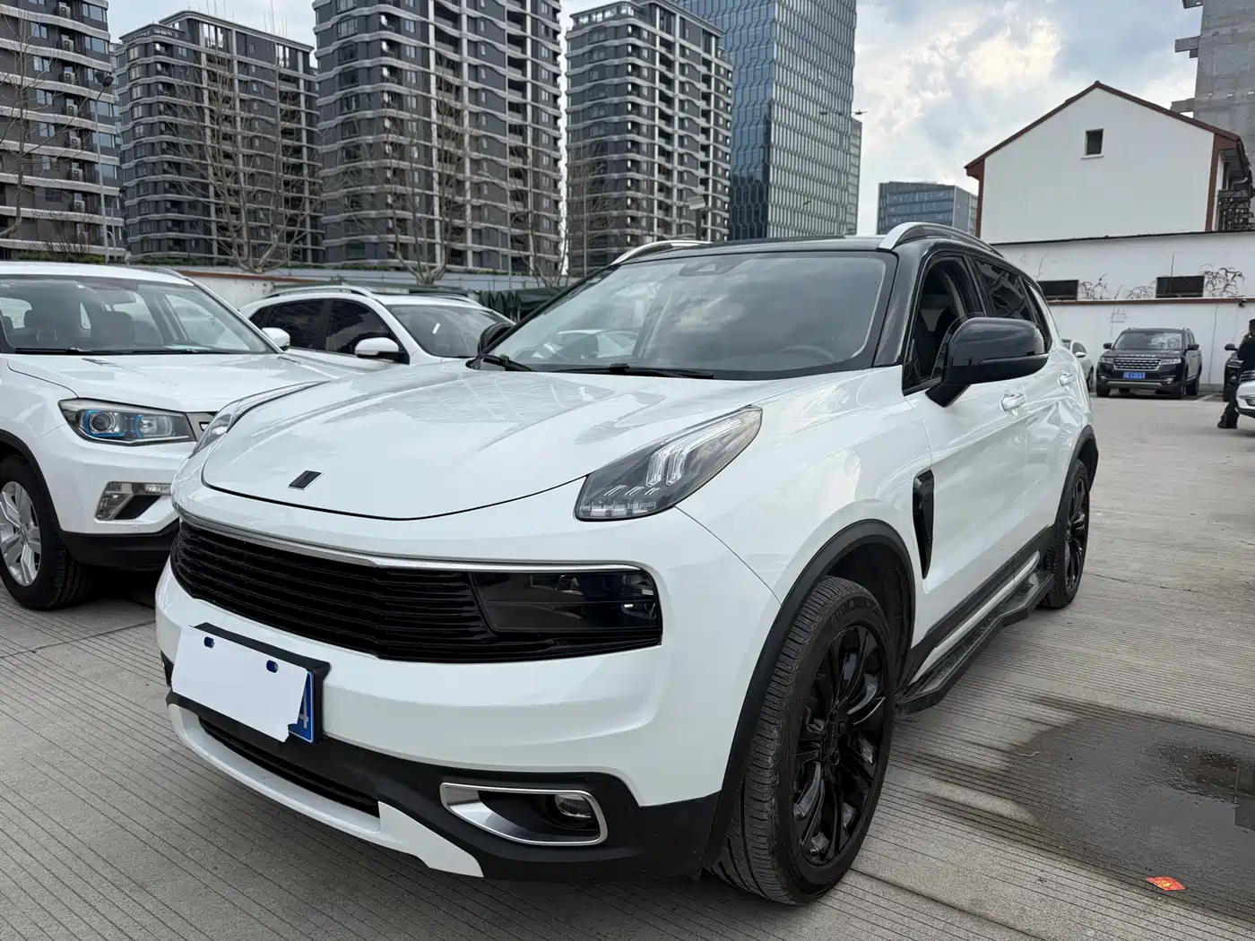 Lynk & Co 01 2017 2.0T 2WD Pro Version