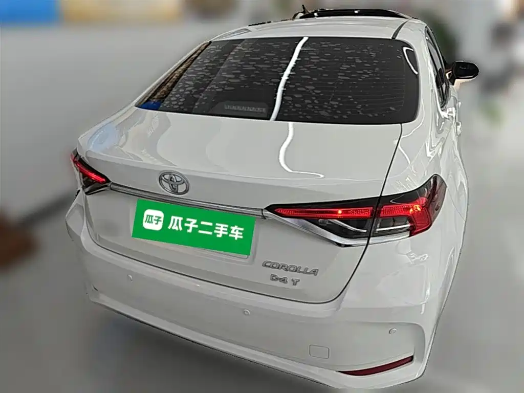 Toyota Corolla 2019 1.2T S-CVT GL-i Elite Edition фото 10