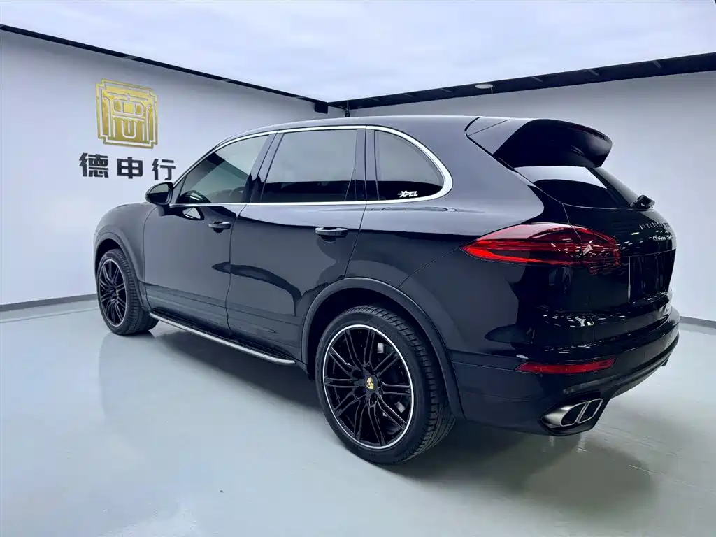 Porsche Cayenne 2015 Cayenne Turbo 4.8T фото 6