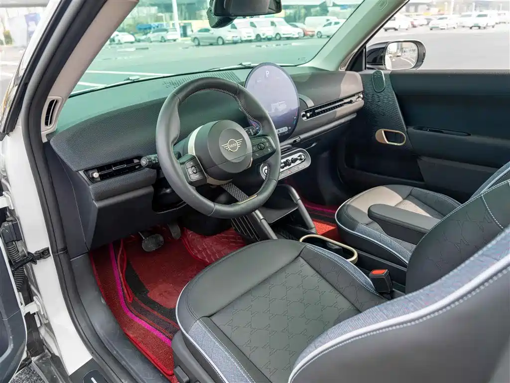 MINI ELECTRIC  COOPER