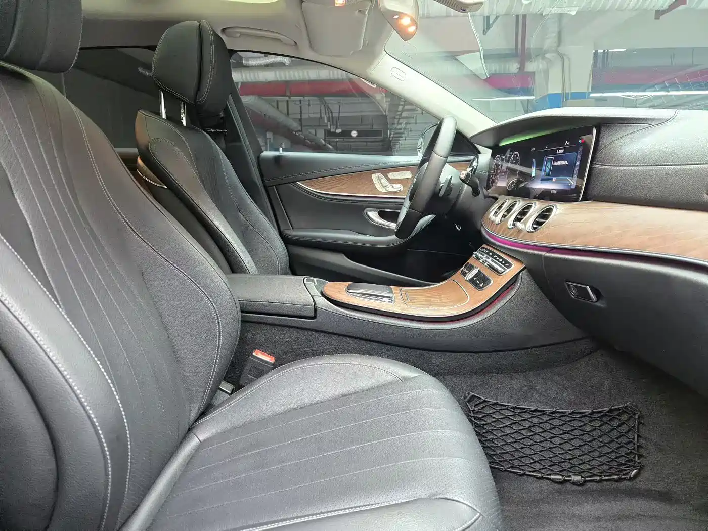 Mercedes-Benz E-Class 2019 E 300 L Fashion фото 7