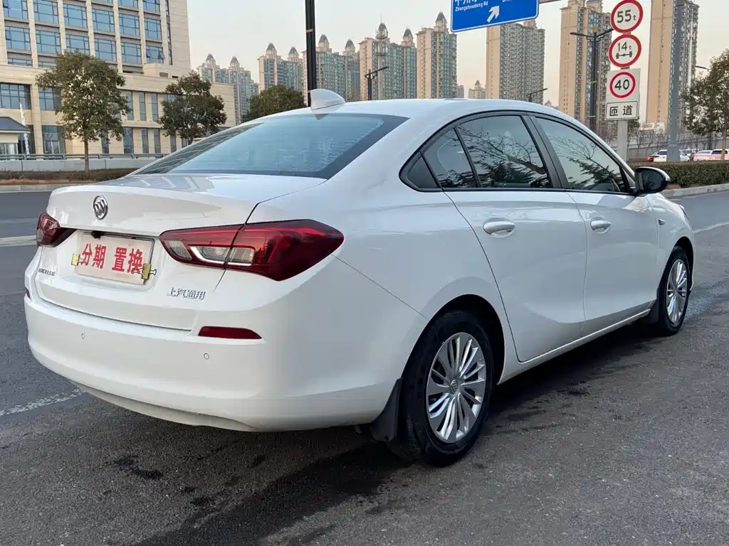 Фото 12 - Buick Excelle
