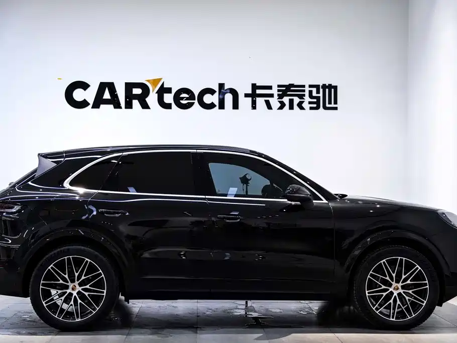 2026 Porsche Cayenne