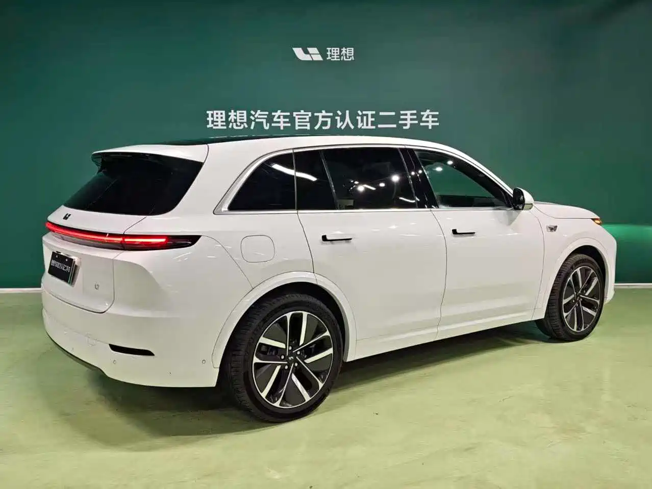Li Auto IDEAL L7