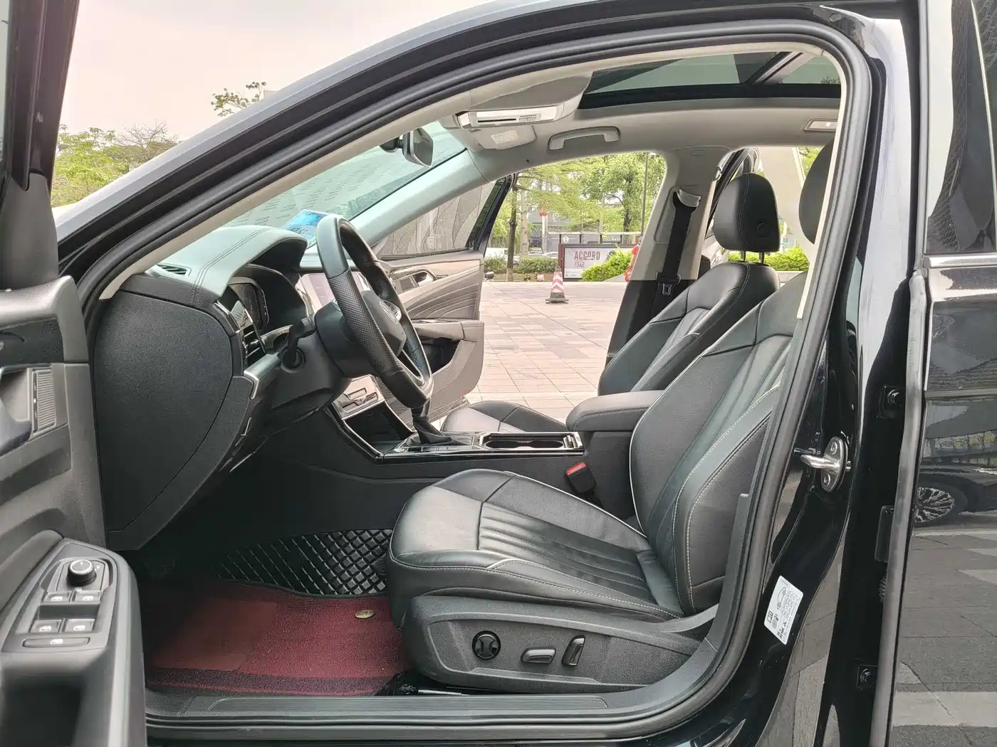 Volkswagen Passat 2022 330TSI Starlight Elite Edition фото 9