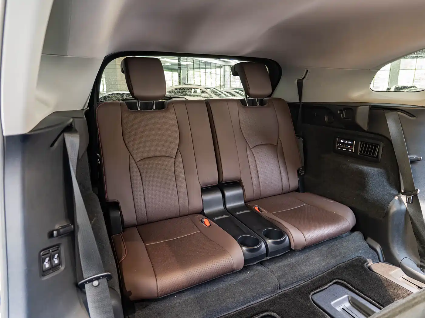 Lexus RX 2020 450hL 4WD Elegance Edition 7-Seater China VI фото 12