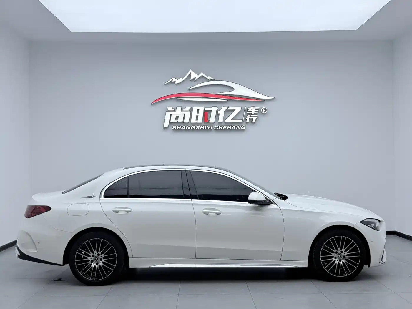 Mercedes-Benz C-Class 2022 C 260 L Sport Edition фото 4