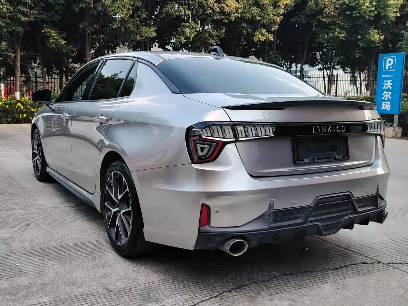 Lynk & Co 03 2018 1.5TD DCT Power Pro Version China V фото 9