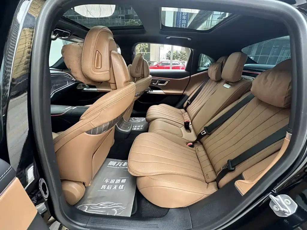 Mercedes-Benz E-Class 2026 2026 E 300 L Luxury