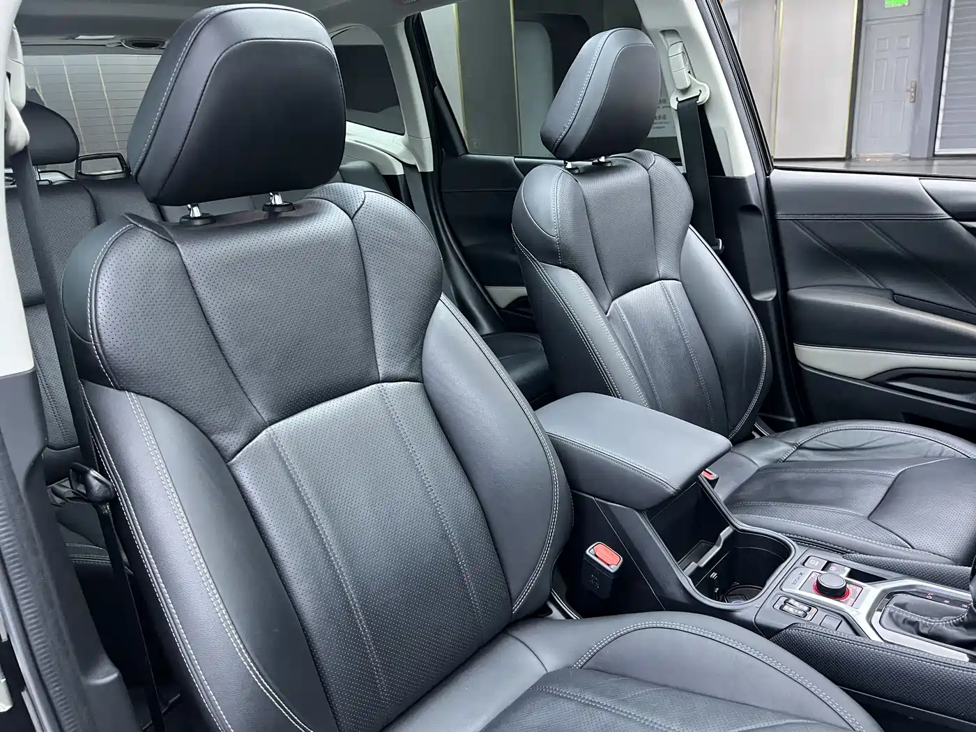 Subaru Forester 2022 2.0i AWD Luxury Edition with EyeSight фото 24