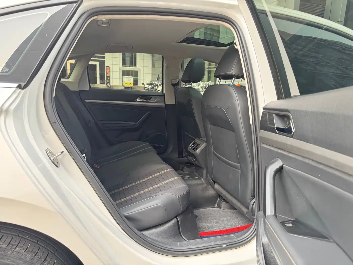 Volkswagen Lavida 2021 280TSI DSG Comfort Edition фото 9