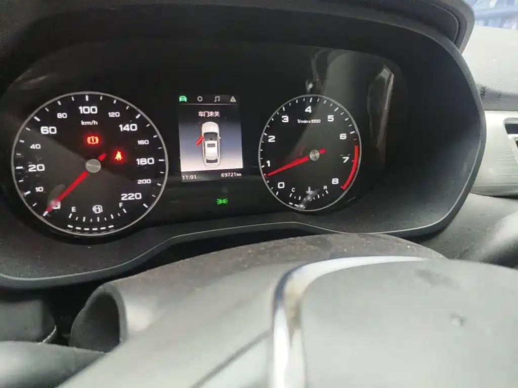 Roewe i5 2018 2019 1.5L Manual 4G Langhao Edition