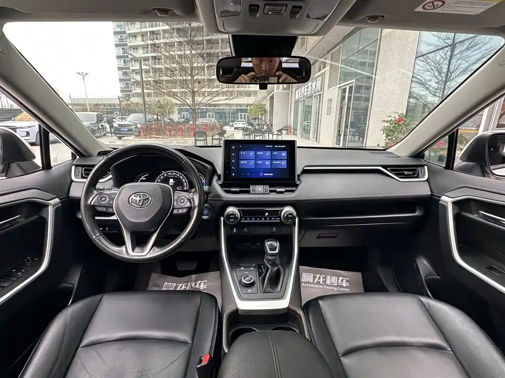 Toyota RAV4 Rongfang 2021 Facelift Hybrid 2.5L E-CVT 4WD Elite PLUS фото 16