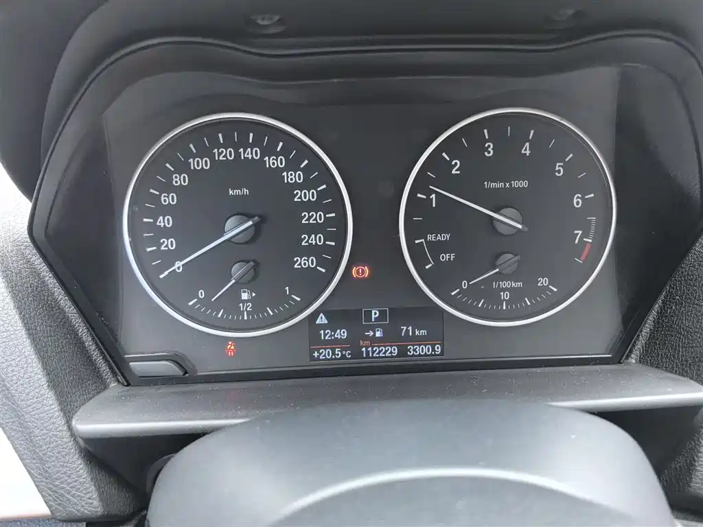 BMW 1 Series (Import) 2015 118i Leading фото 3