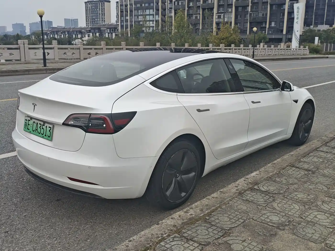 Tesla Model 3 (Import) 2020 2019 Standard Range RWD Upgraded Edition