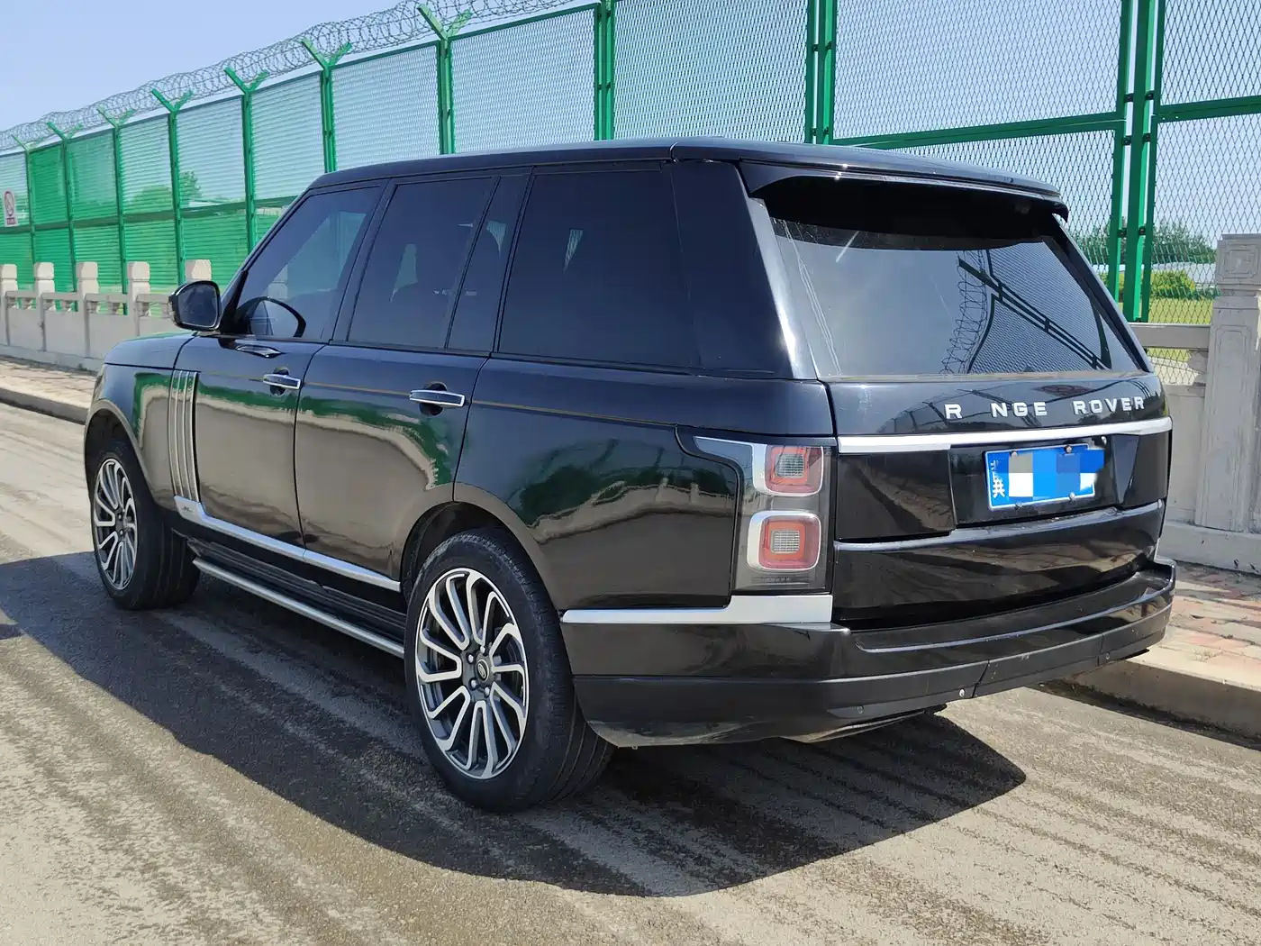 Land Rover Range Rover 2012 4.4 TDV8 фото 4