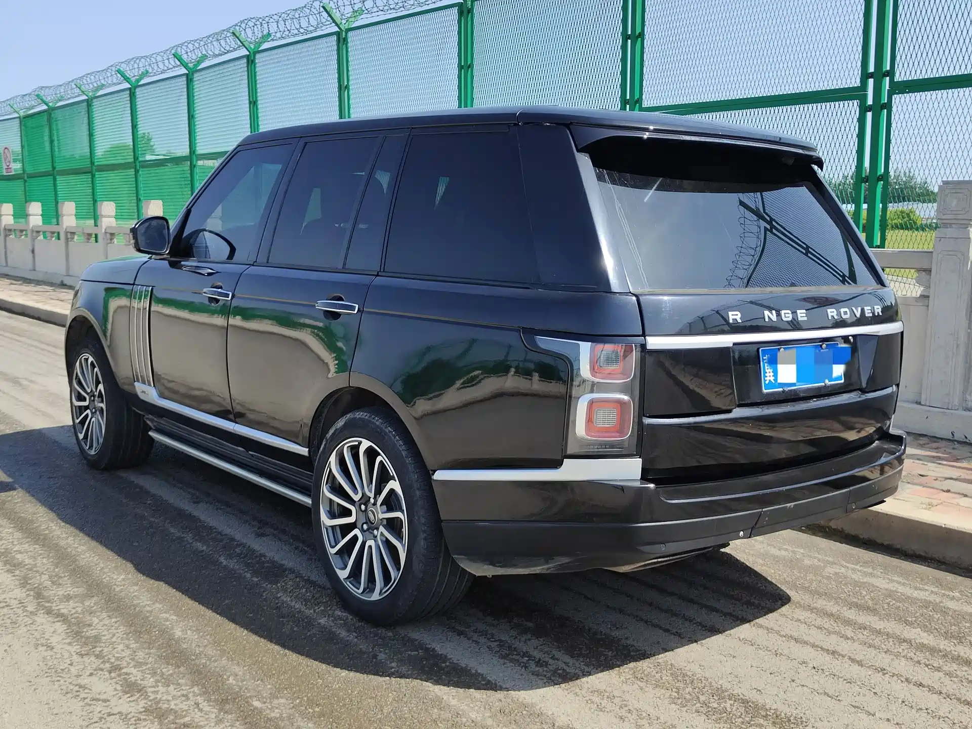Фото 4 - Land Rover Range Rover