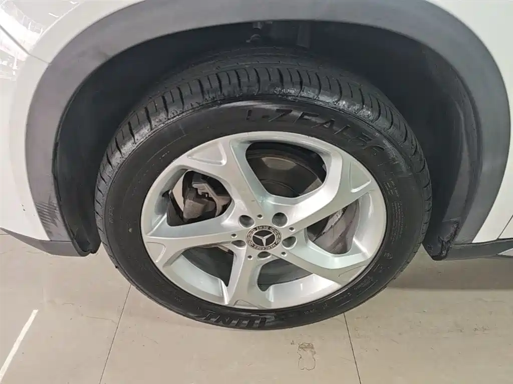 Mercedes-Benz GLA 2017 GLA 200 Dynamic фото 23