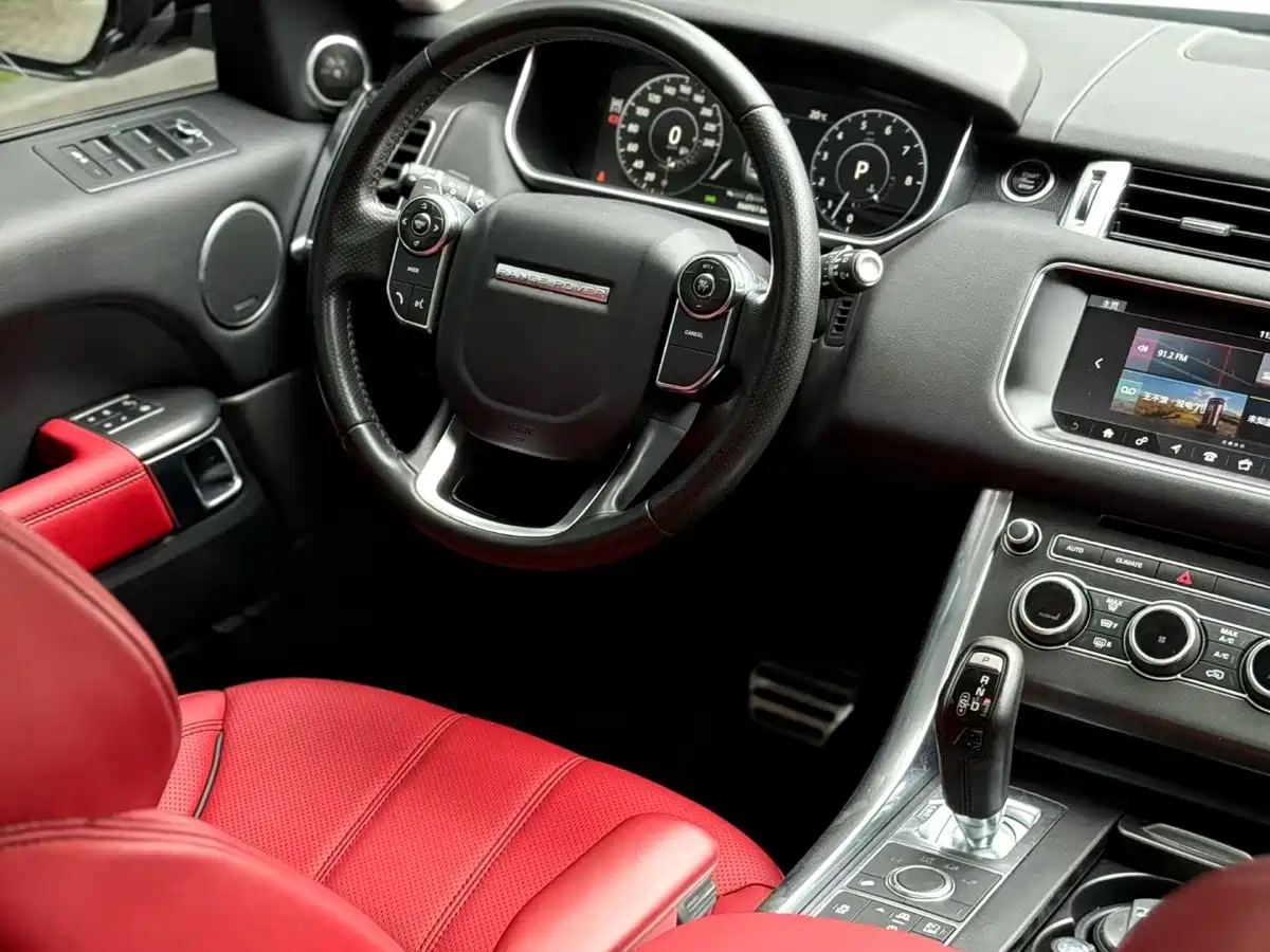 Land Rover Range Rover Sport 2017 3.0 SC V6 HSE DYNAMIC фото 4