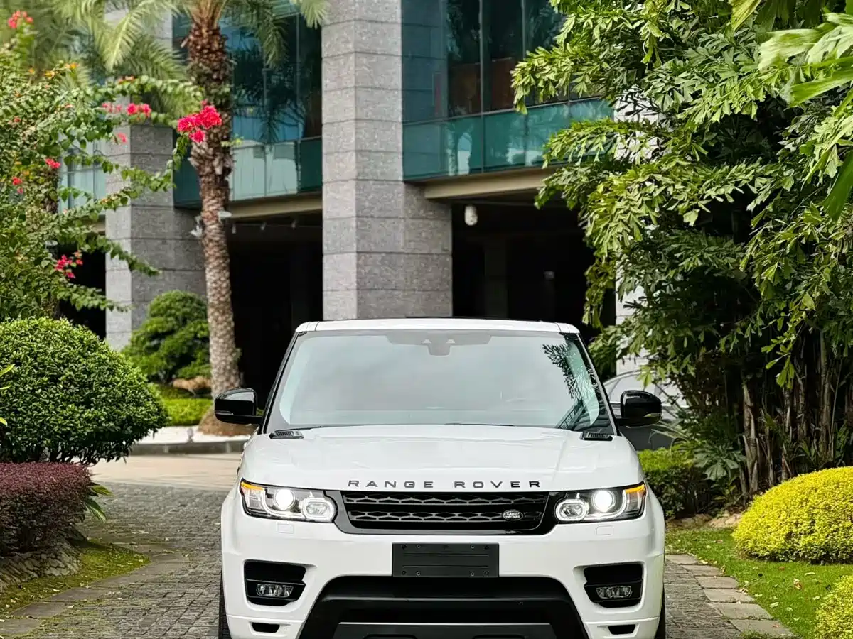 Land Rover Range Rover Sport 2017 3.0 SC V6 HSE DYNAMIC фото 2