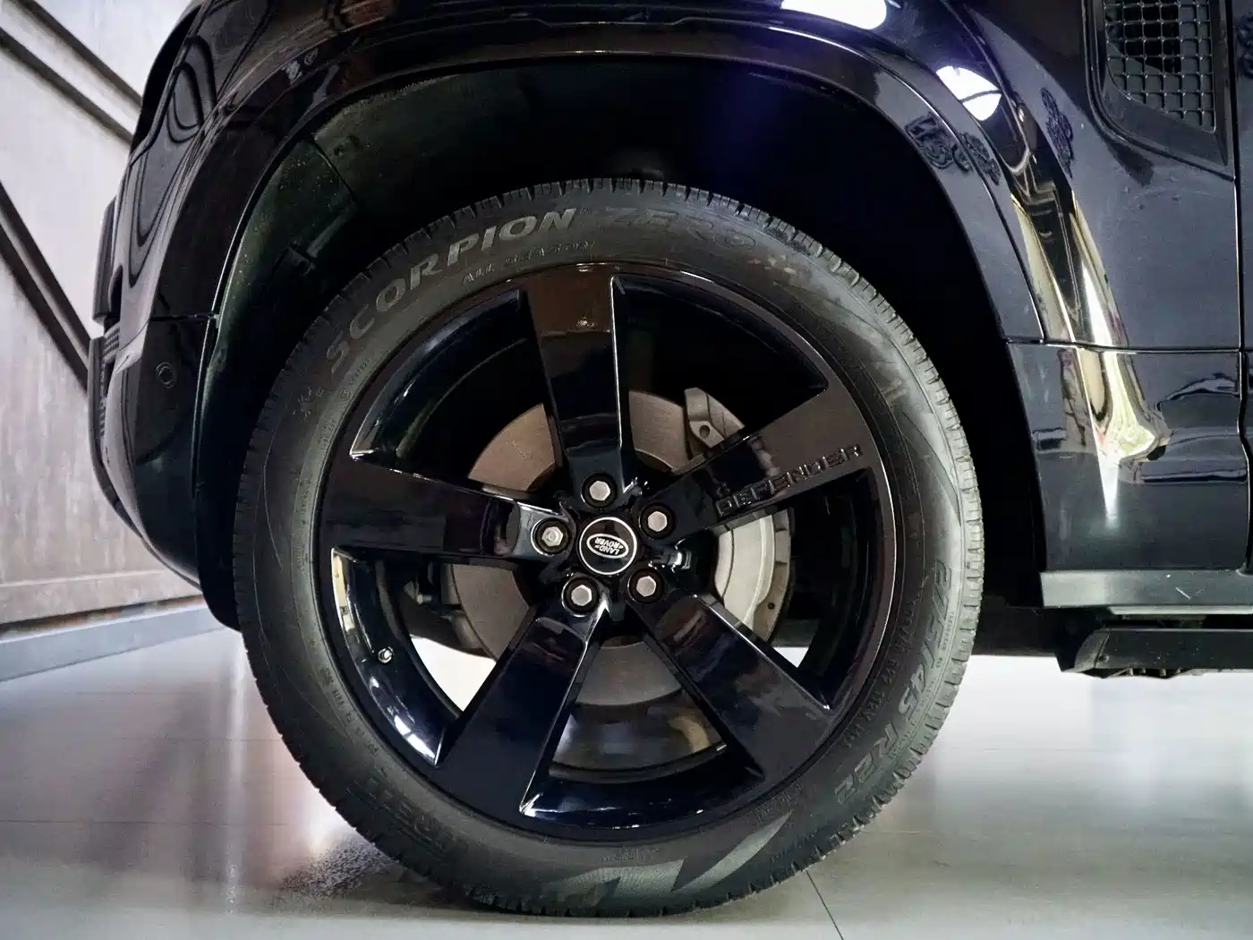 Land Rover Defender 2020 2020 Model 110 P400 HSE