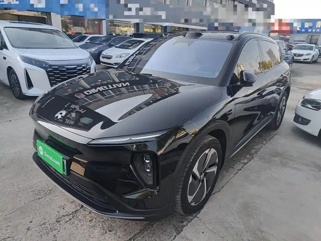 Фото 1 - NIO ES6