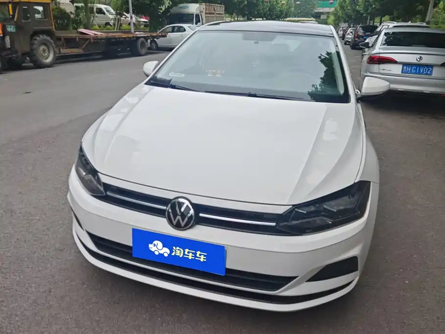 Volkswagen Polo 2021 Plus 1.5L Automatic Colorful Tech Edition