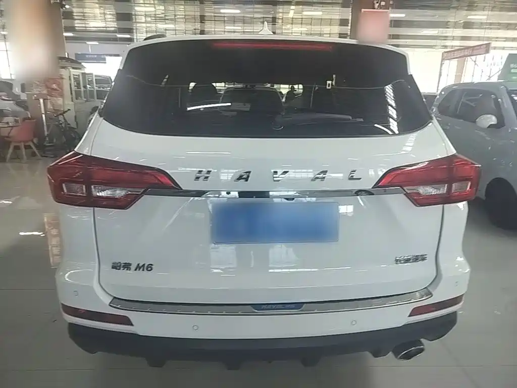 Фото 6 - Haval M6