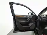 Фото 8 - Volkswagen Touareg