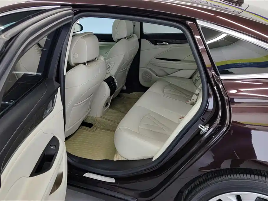 Buick LaCrosse 2022 Avenir First Edition фото 11
