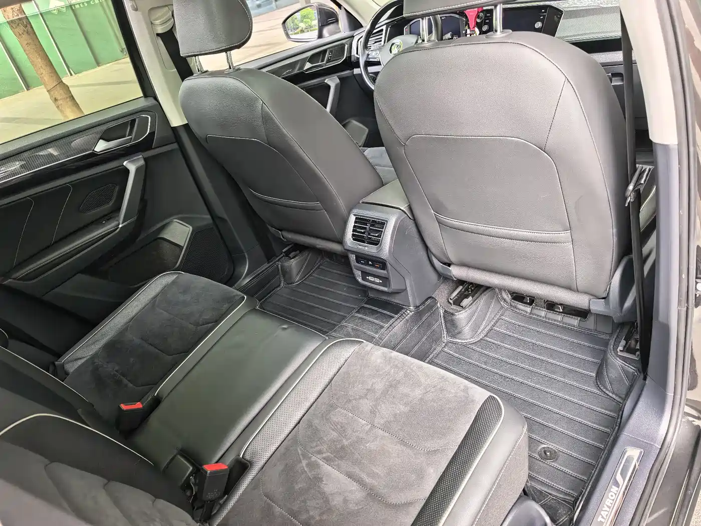 Volkswagen Tayron 2019 330TSI 2WD Premium China VI фото 11