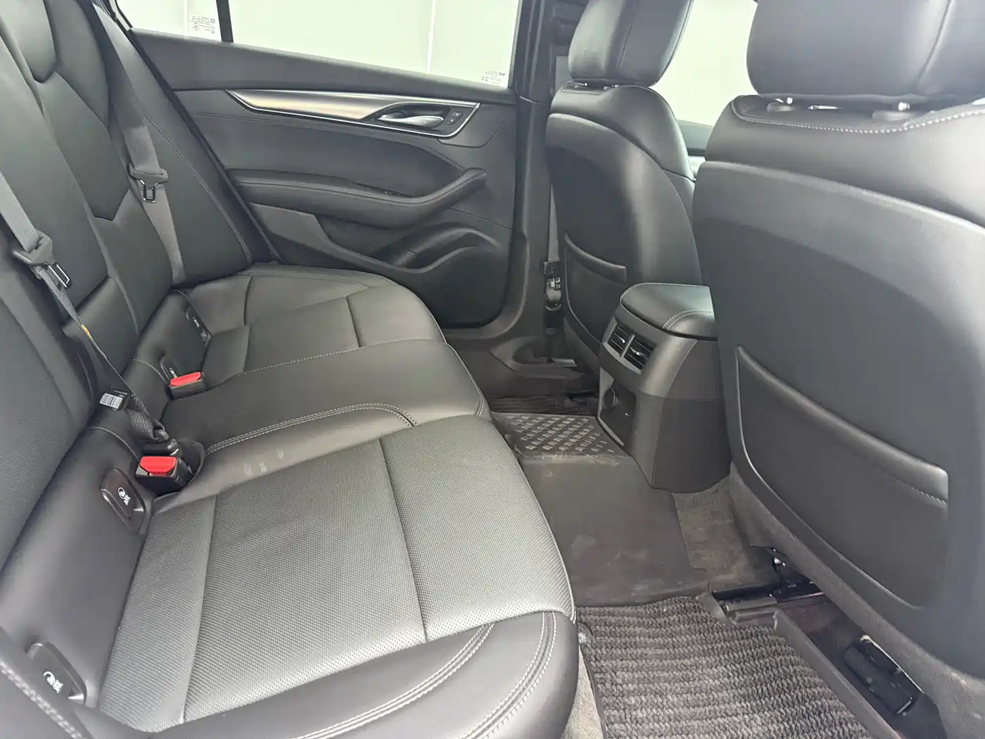 Cadillac CT5 2024 28T Luxury Model Pro фото 11