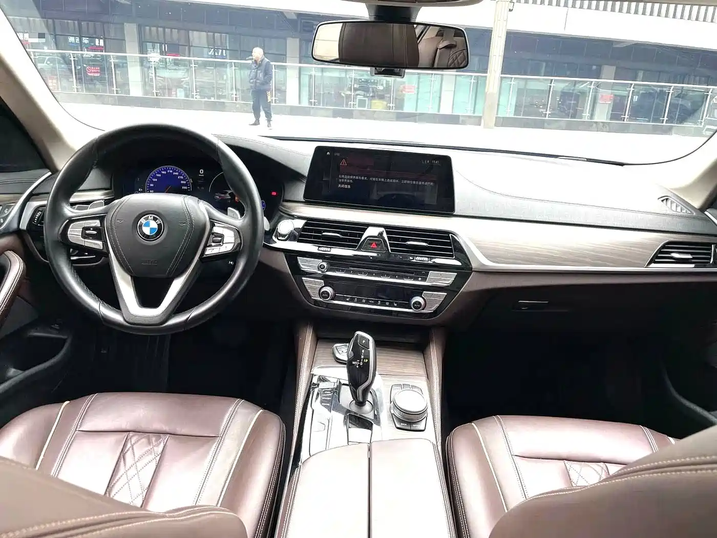 BMW 5 Series 2019 530Li Leading Luxury Package фото 5