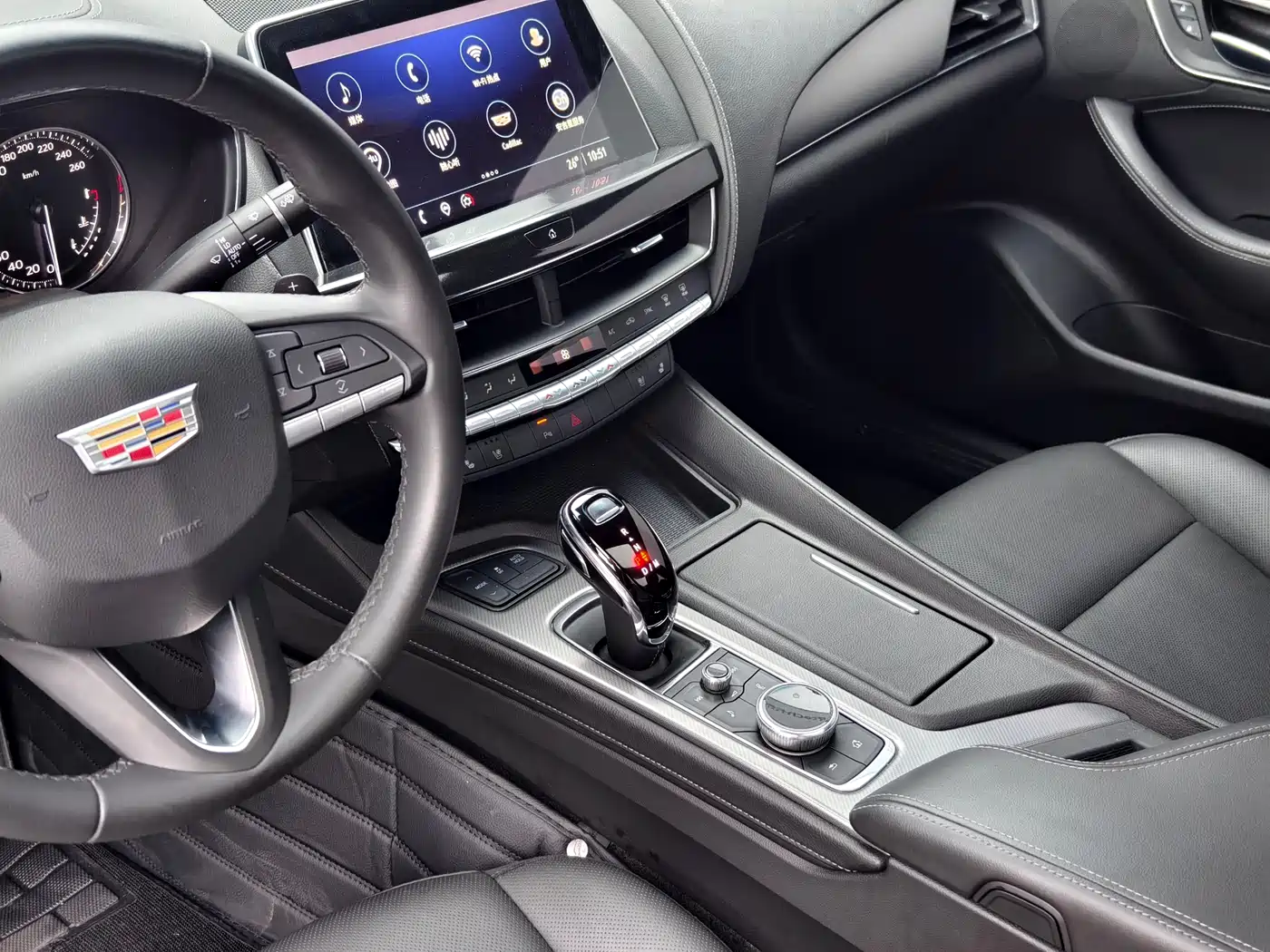 CADILLAC CT5