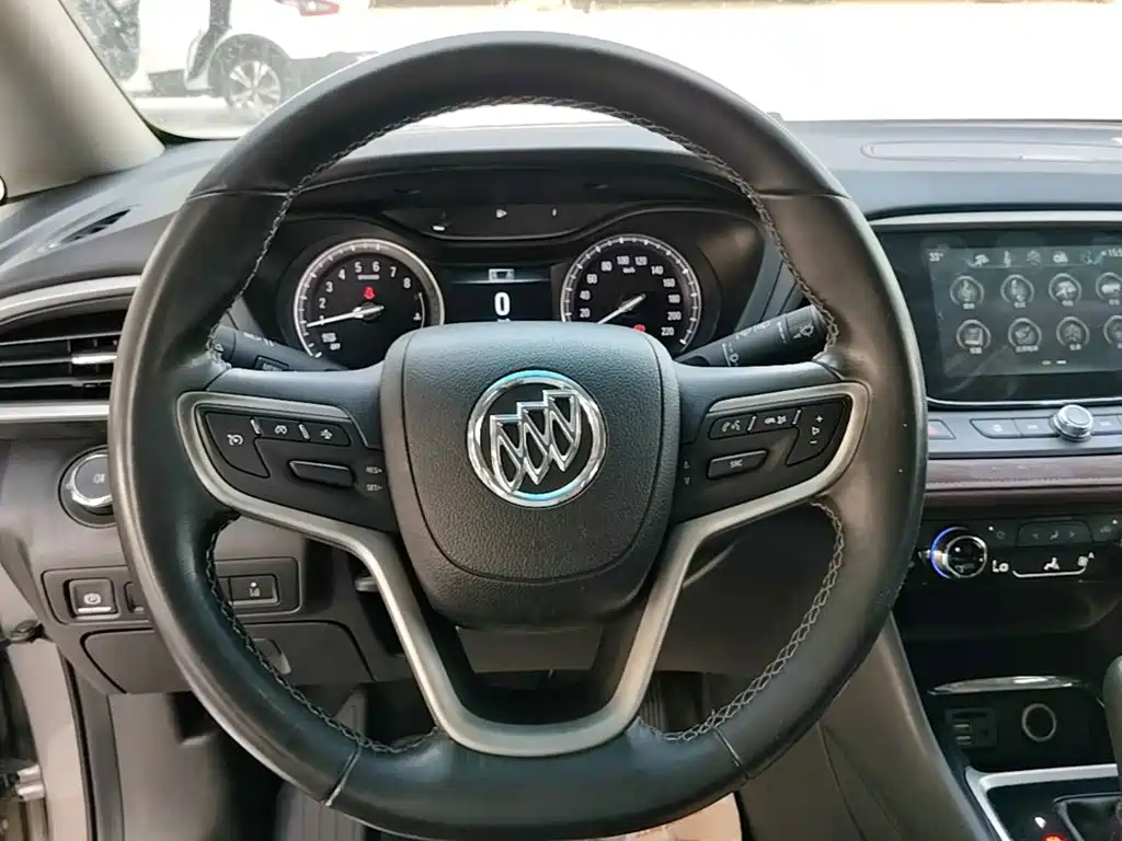 Фото 11 - Buick GL6