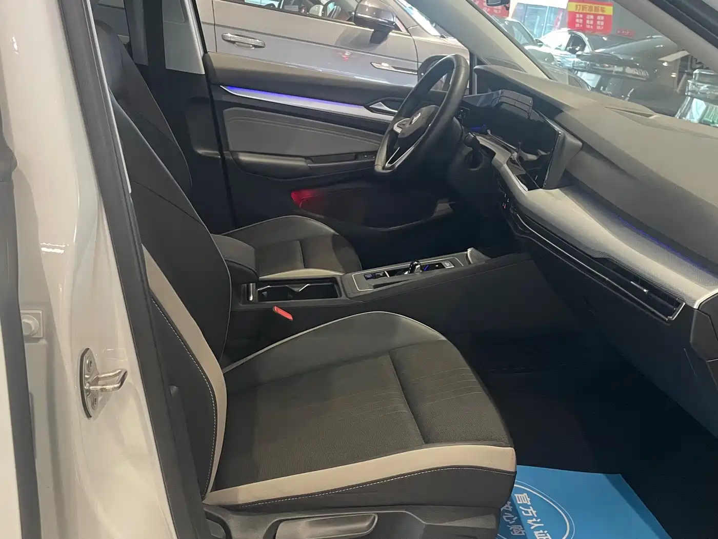 Volkswagen Golf 2025 2023 280TSI DSG Pro