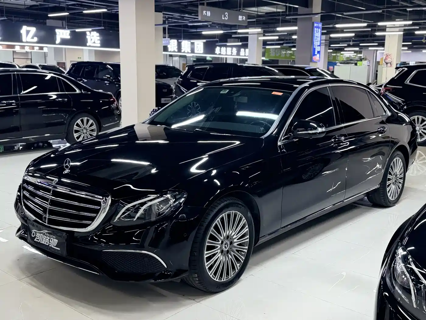 Mercedes-Benz E-Class 2020 E 300 L Fashion