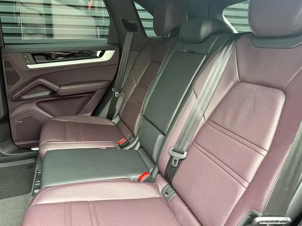 Porsche Cayenne 2026 2025 Cayenne 3.0T Dream Chaser Edition
