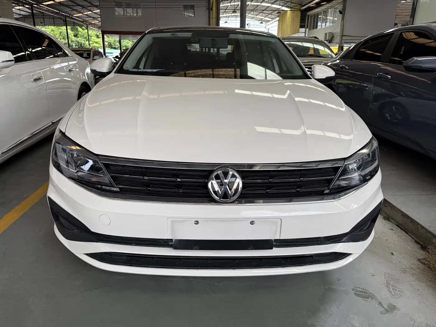 Volkswagen Lamando 2021 230TSI DSG Fashion Edition фото 2