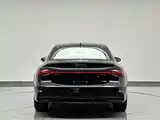 Photo 8 - Audi A7L