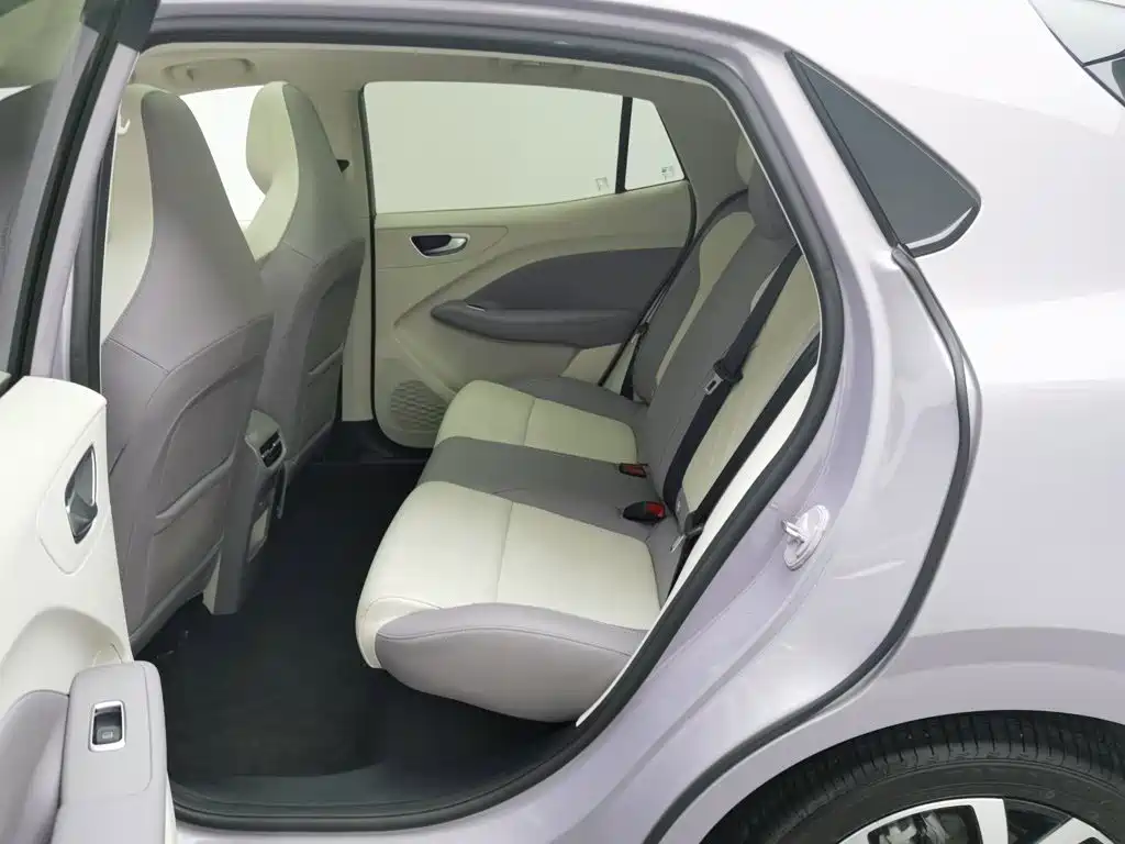 MG MG4 EV 2025 2025 Base Model