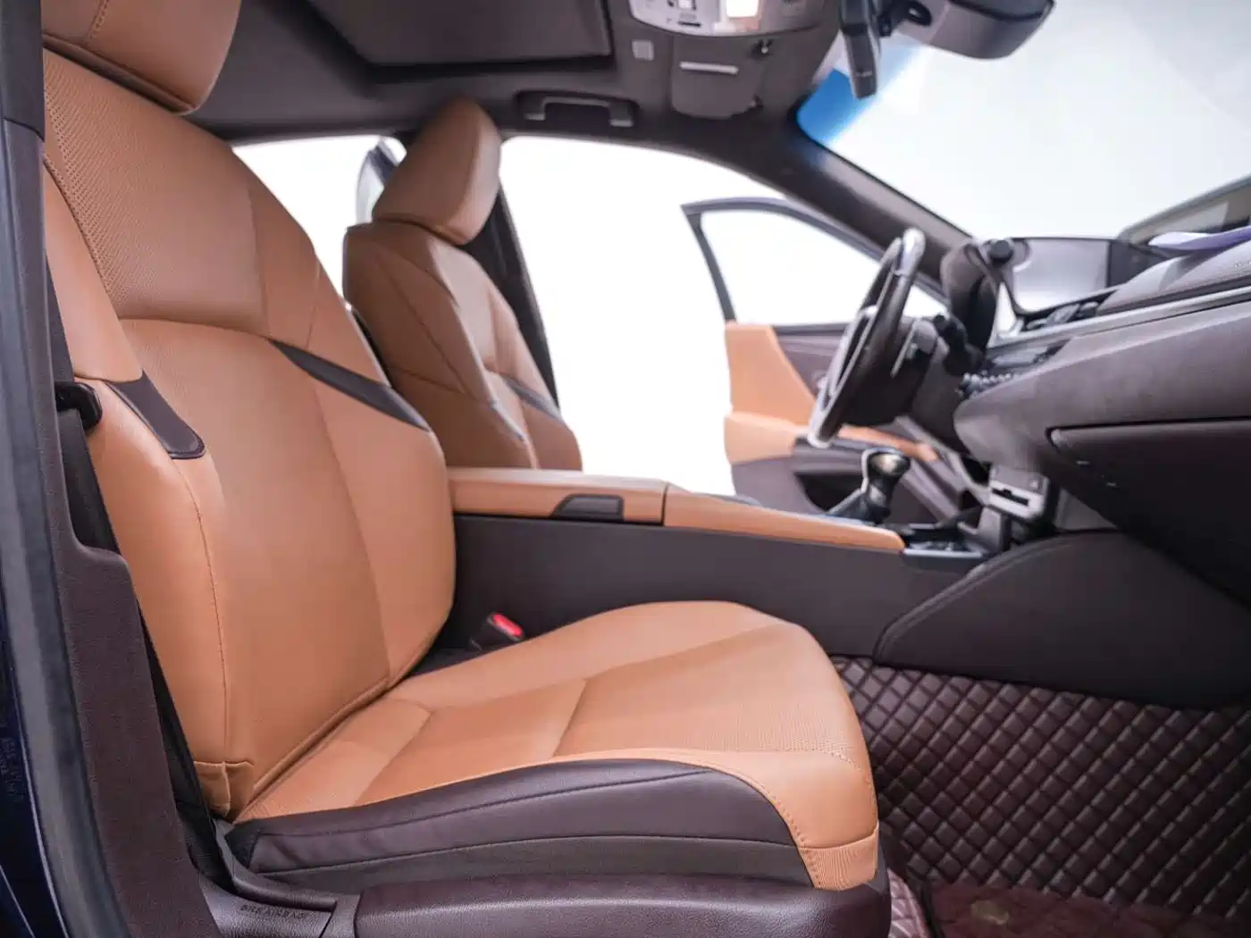 Lexus ES 2020 200 Excellence фото 13