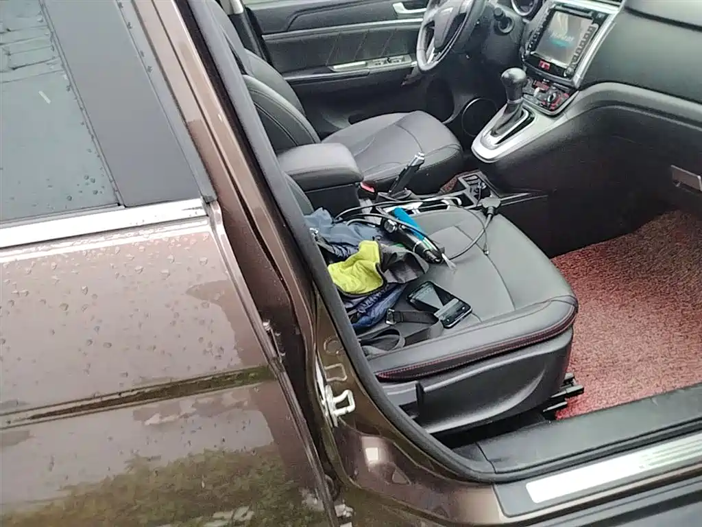 Haval H6 2017 Red Label Sport 1.5T Automatic 2WD Luxury фото 25