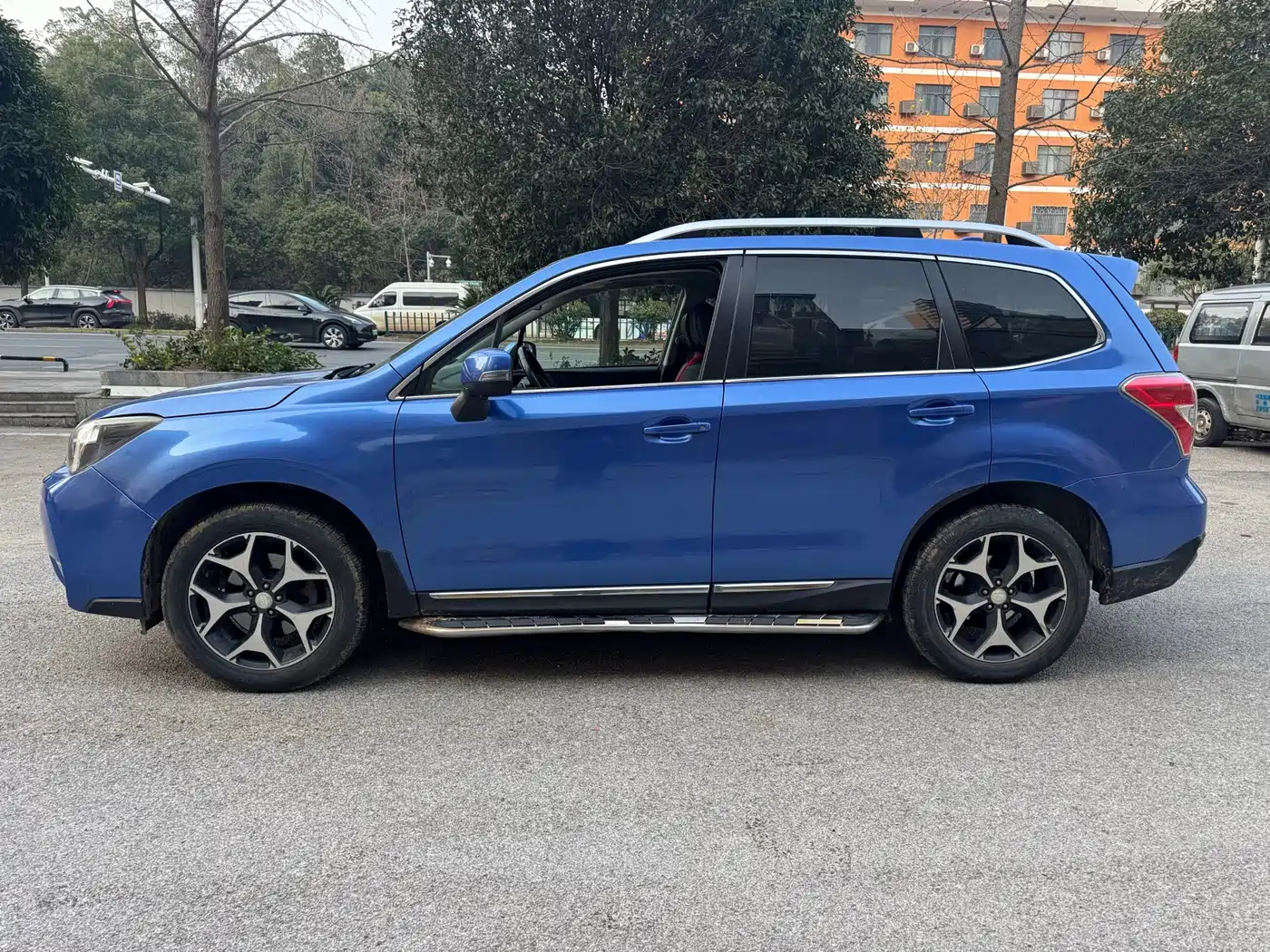 Фото 4 - Subaru Forester