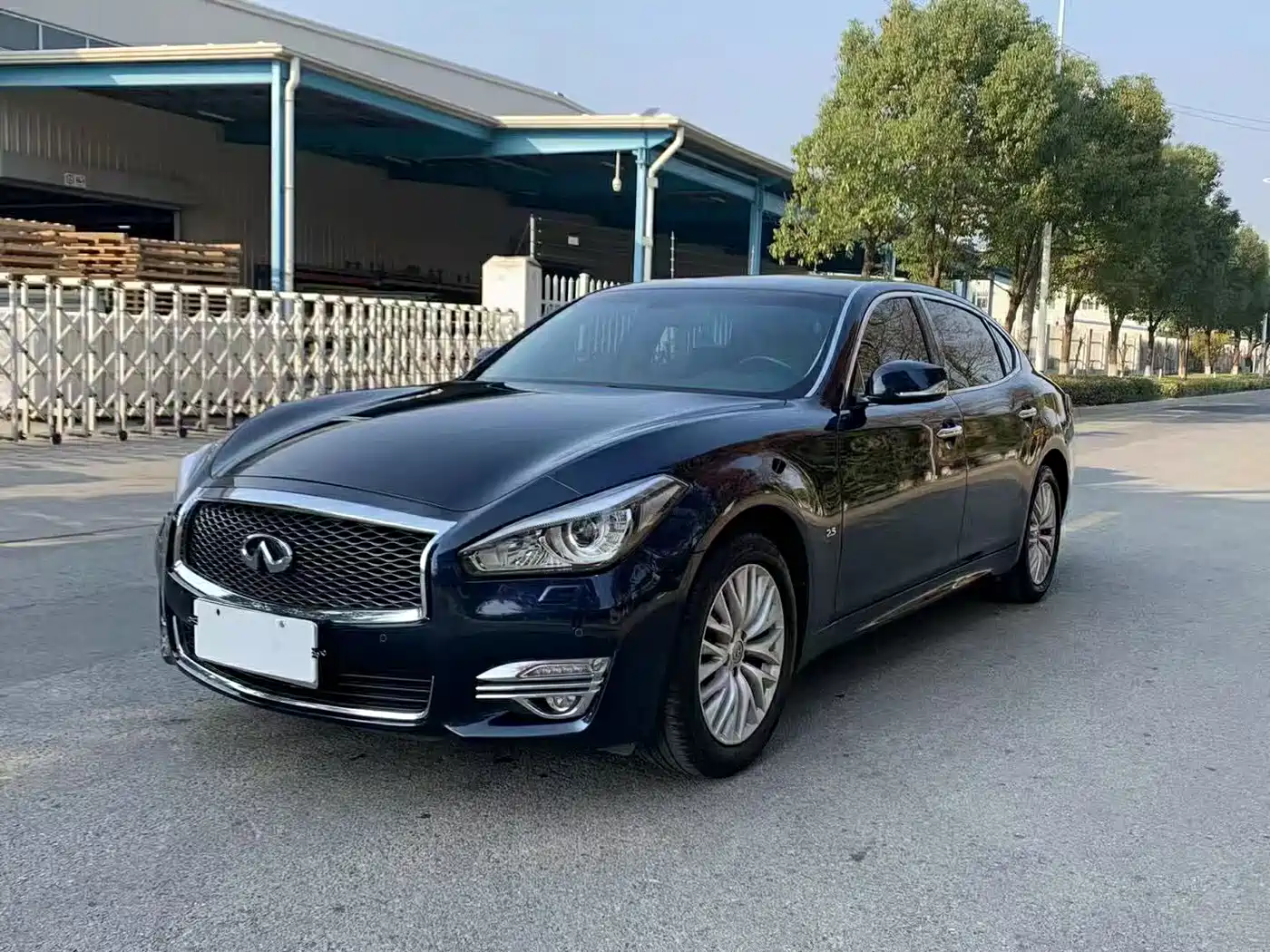Infiniti Q70 2017 2017 Q70L 2.5L Elite Edition