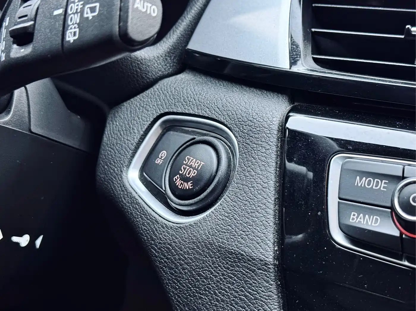 BMW X1 2019 sDrive20Li Leading Model фото 30